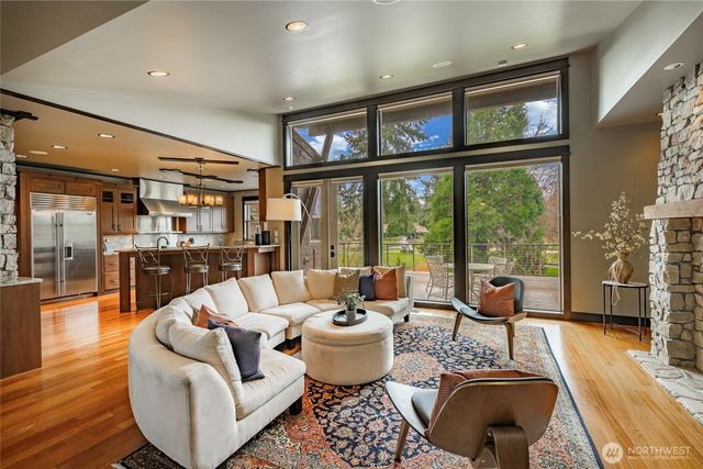 8771 Clubhouse Point Drive, Blaine, WA 98230