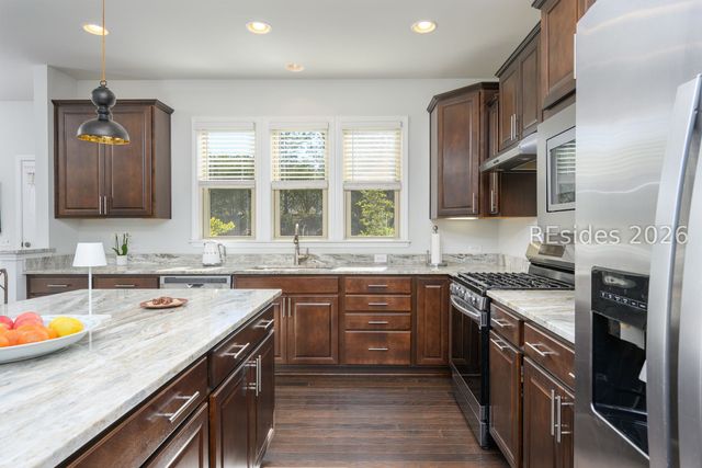 277 Turnberry Woods Dr, Bluffton, SC 29909