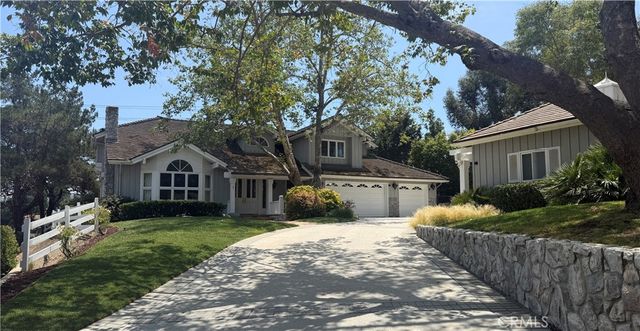 1 Colina Lane, Rolling Hills Estates, CA 90274