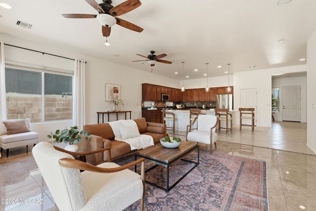 12761 N Gentle Rain Drive, Marana, AZ 85658