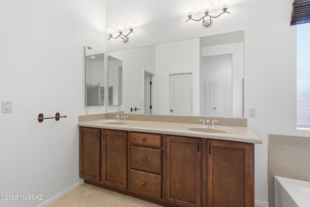 12761 N Gentle Rain Drive, Marana, AZ 85658