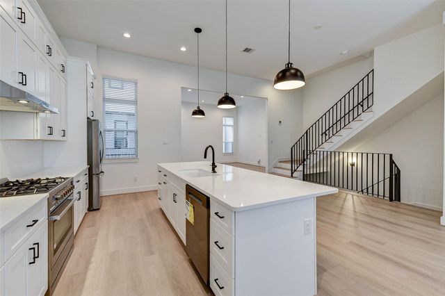 1817 Prospect Street A, Houston, TX 77004