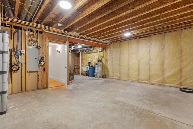 5205 Teaberry Lane, Fitchburg, WI 53711