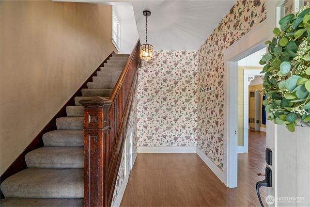 626 Eklund Avenue, Hoquiam, WA 98550