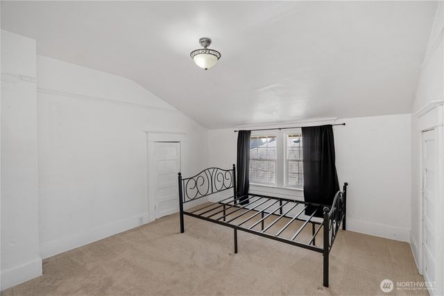 626 Eklund Avenue, Hoquiam, WA 98550