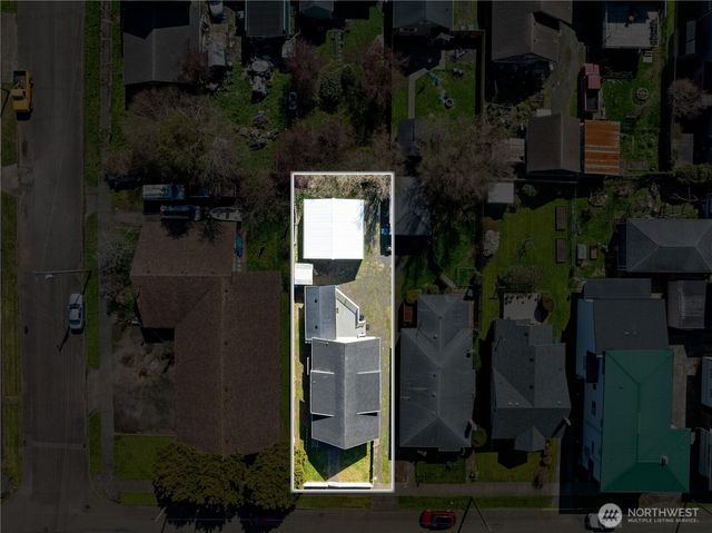 626 Eklund Avenue, Hoquiam, WA 98550