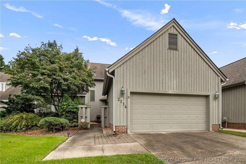 2514 Woodwind Drive, Fayetteville, NC 28304