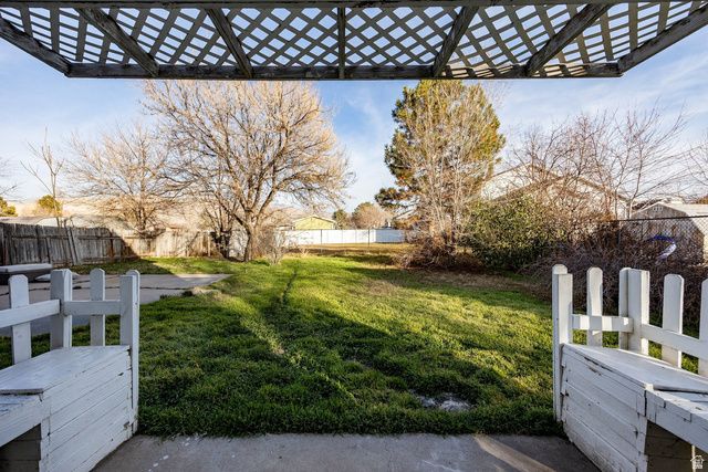 846 N STARCREST DR, Salt Lake City, UT 84116