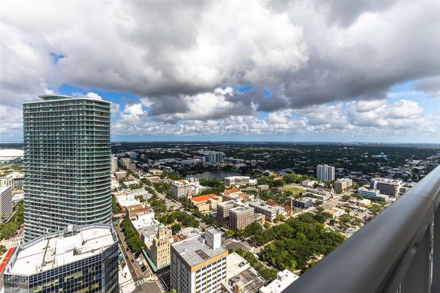 275 1ST AVENUE S 3908, St Petersburg, FL 33701