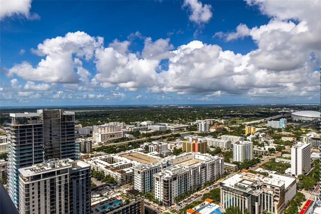 275 1ST AVENUE S 3908, St Petersburg, FL 33701