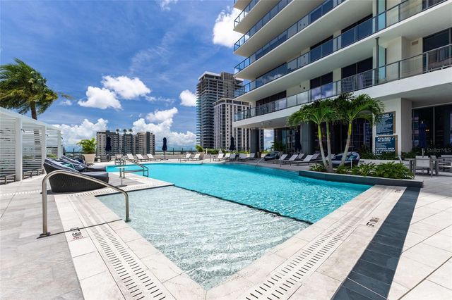 275 1ST AVENUE S 3908, St Petersburg, FL 33701