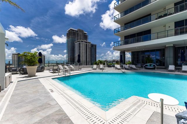 275 1ST AVENUE S 3908, St Petersburg, FL 33701