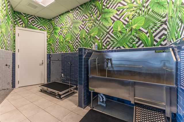 275 1ST AVENUE S 3908, St Petersburg, FL 33701