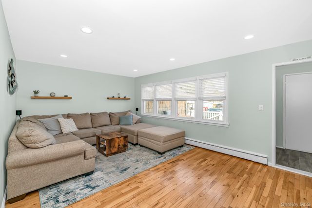 505 Lariat Lane, Bethpage, NY 11714