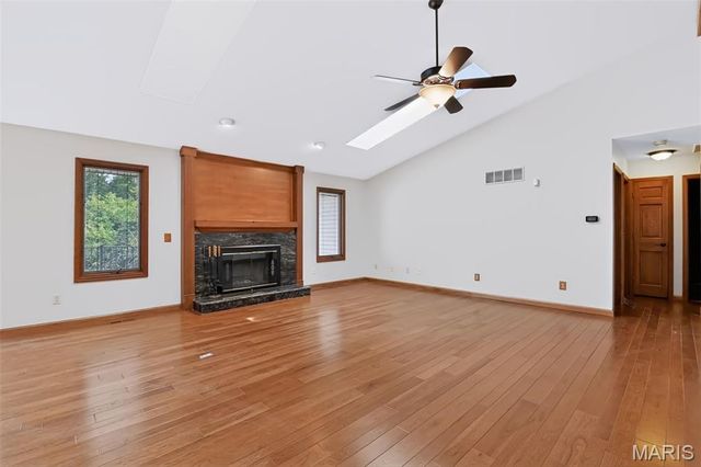 12 Meadow Crest Court, St Charles, MO 63303