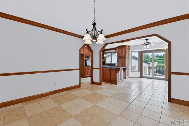 12 Meadow Crest Court, St Charles, MO 63303