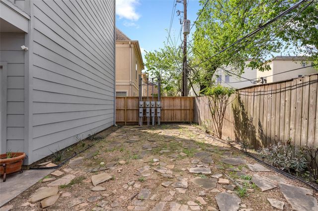 5712 Winsome Lane 5, Houston, TX 77057