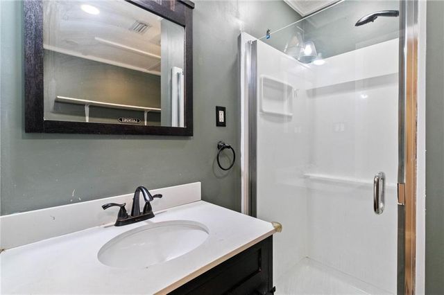 615 Dartmoor Lane, Mobile, AL 36609