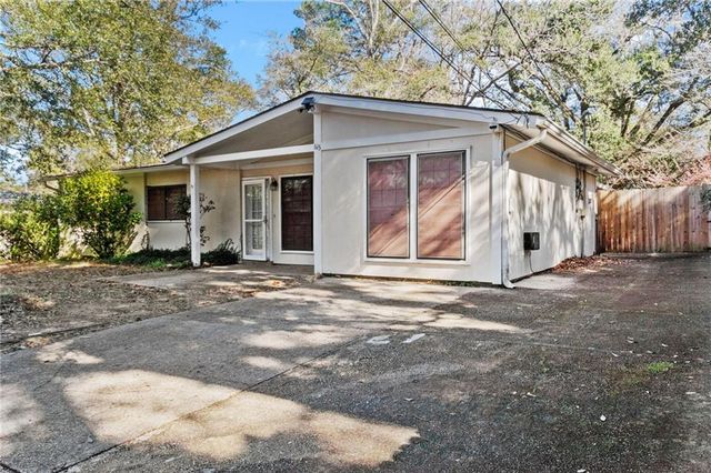 615 Dartmoor Lane, Mobile, AL 36609