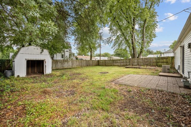 947 36th Avenue, East Moline, IL 61244
