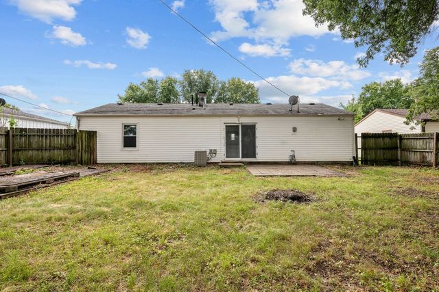 947 36th Avenue, East Moline, IL 61244