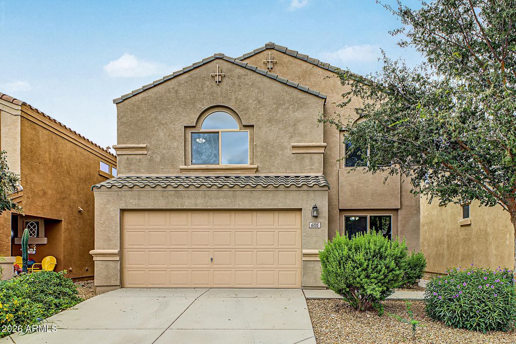 6135 E PARADISE Lane, Florence, AZ 85132