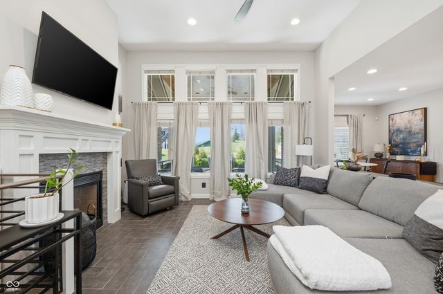 751 Willow Pointe South Drive, Plainfield, IN 46168