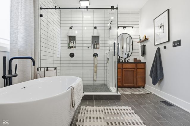 751 Willow Pointe South Drive, Plainfield, IN 46168