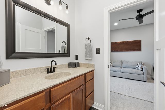 751 Willow Pointe South Drive, Plainfield, IN 46168