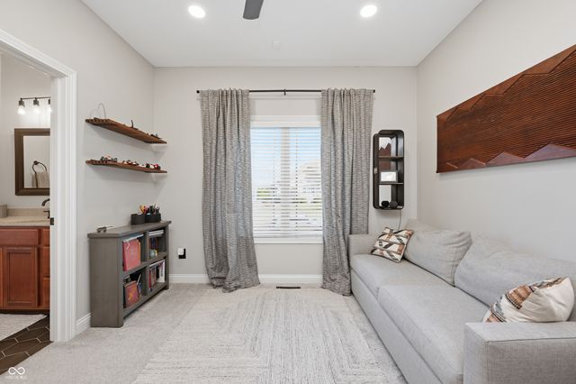 751 Willow Pointe South Drive, Plainfield, IN 46168