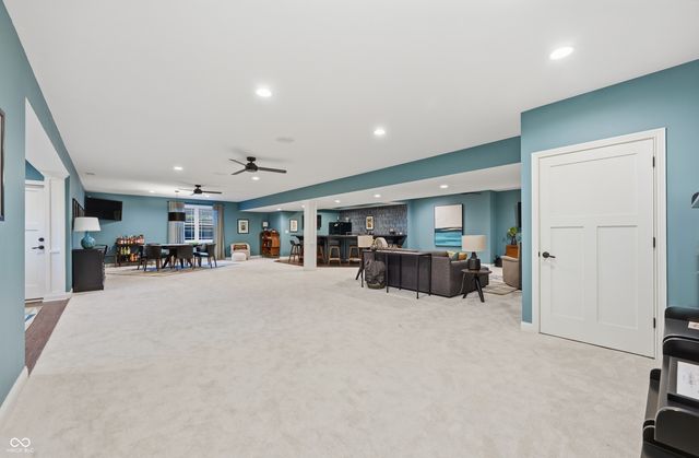 751 Willow Pointe South Drive, Plainfield, IN 46168