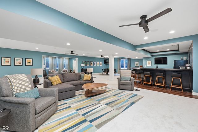 751 Willow Pointe South Drive, Plainfield, IN 46168