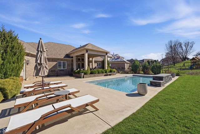 751 Willow Pointe South Drive, Plainfield, IN 46168