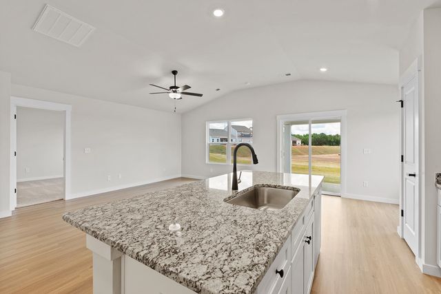 1073 Mossy Oak Drive, Moore, SC 29369