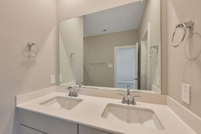 4130 Good Vineyard Lane, Houston, TX 77080