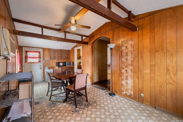 227 Southway Dr, San Antonio, TX 78225