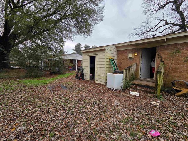 3162 PERIWINKLE ST, Memphis, TN 38127