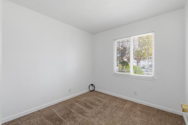 2205 Middleberry Rd, Sacramento, CA 95815