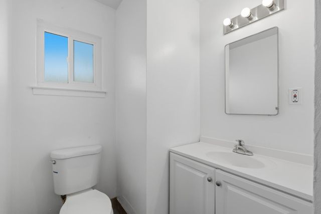 2205 Middleberry Rd, Sacramento, CA 95815