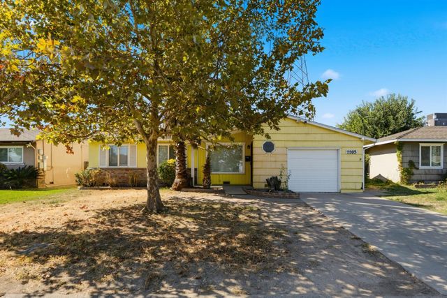 2205 Middleberry Rd, Sacramento, CA 95815