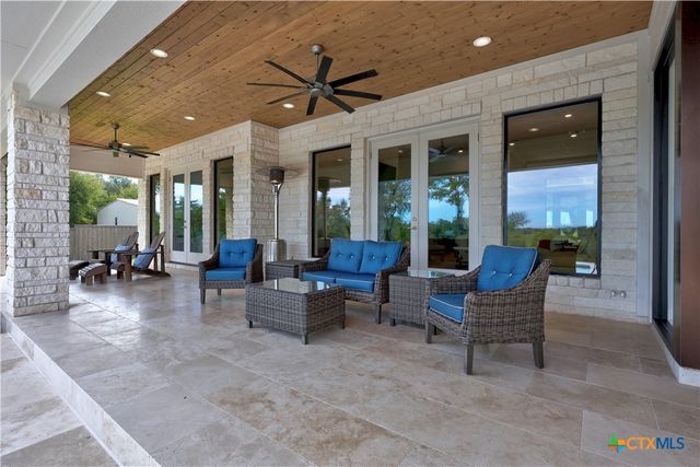 1410 E Creekview Drive, Salado, TX 76571