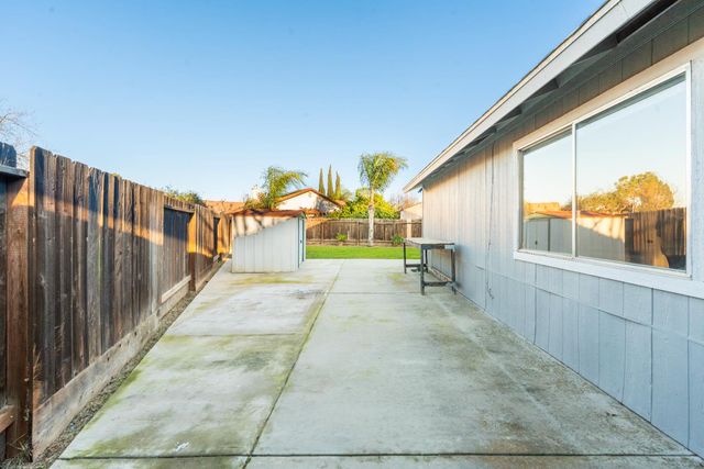 601 Oakridge Drive, Madera, CA 93637