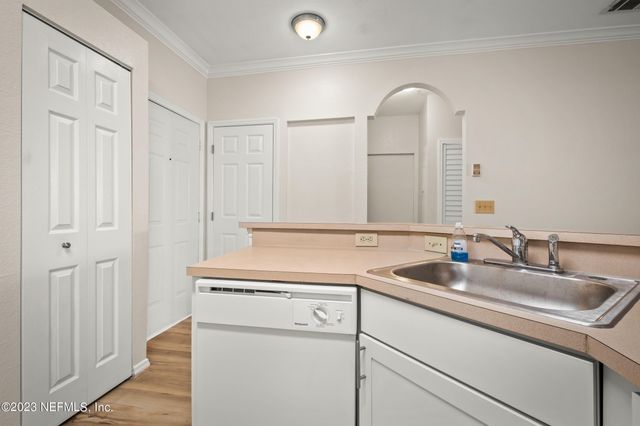 13810 SUTTON PARK Drive N 625, Jacksonville, FL 32224