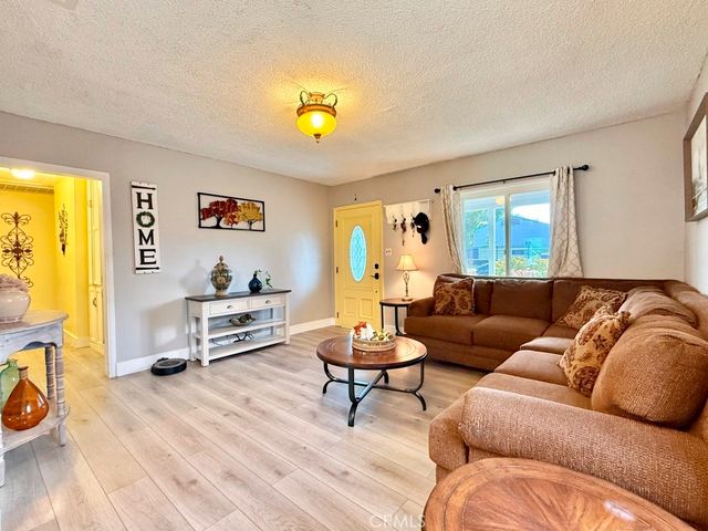 12327 Dunrobin, Downey, CA 90242