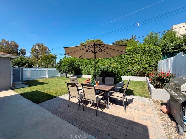 12327 Dunrobin, Downey, CA 90242