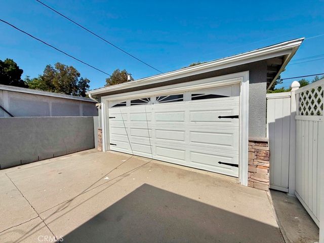 12327 Dunrobin, Downey, CA 90242