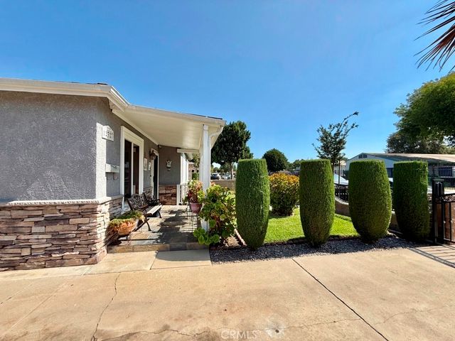 12327 Dunrobin, Downey, CA 90242