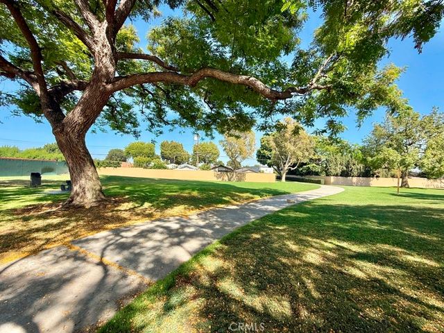 12327 Dunrobin, Downey, CA 90242