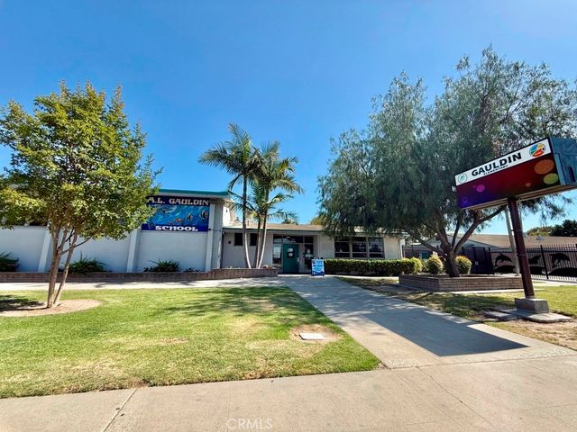 12327 Dunrobin, Downey, CA 90242