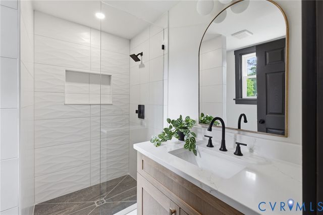 10911 Old Washington Hwy, Glen Allen, VA 23060